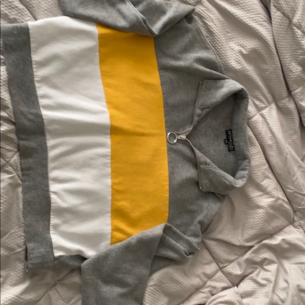 Sweater - Picture 3 of 4